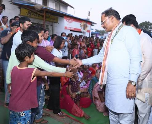 तिहारू भी जान गया है क्या है सुराज; ‘सुशासन तिहार’ से गढ़ी जा रही जनविश्वास और पारदर्शी विकास की नई इबारत