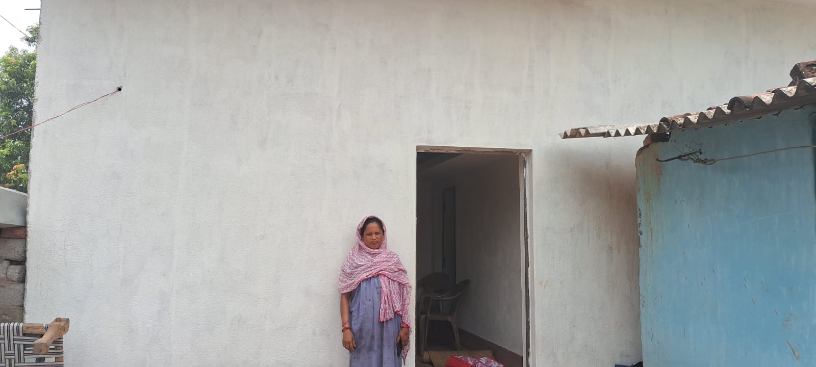 सेवा संकल्प अभियान: कभी कच्चे आशियाने में कटती थी जिंदगी, अब जशपुर की सावित्री को मिला पक्के सपनों का घर